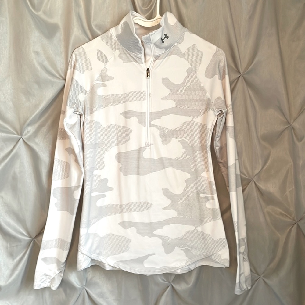 Under Armor 3/4 zip white camo pullover